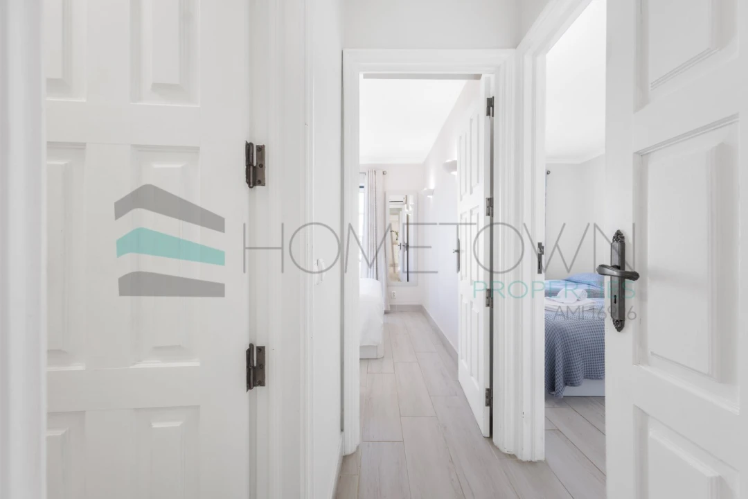 Apartamento T2 para Venda em Quarteira Foto 13