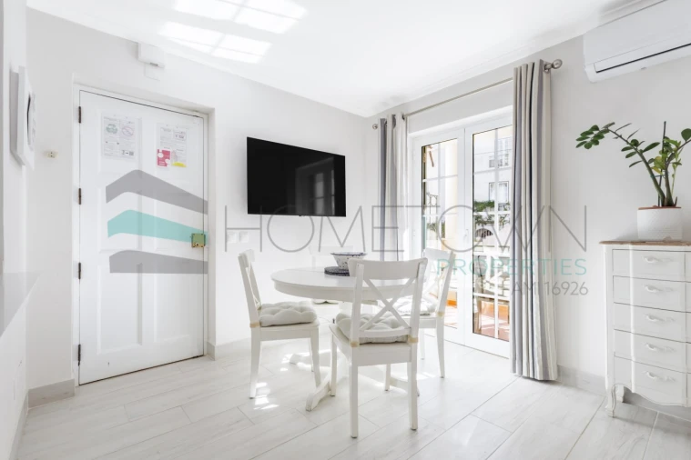 Apartamento T2 para Venda em Quarteira Foto 6