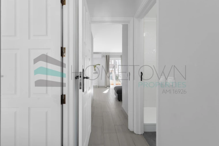 Apartamento T2 para Venda em Quarteira Foto 14