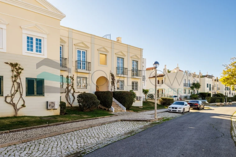 Apartamento T2 para Venda em Quarteira Foto 31