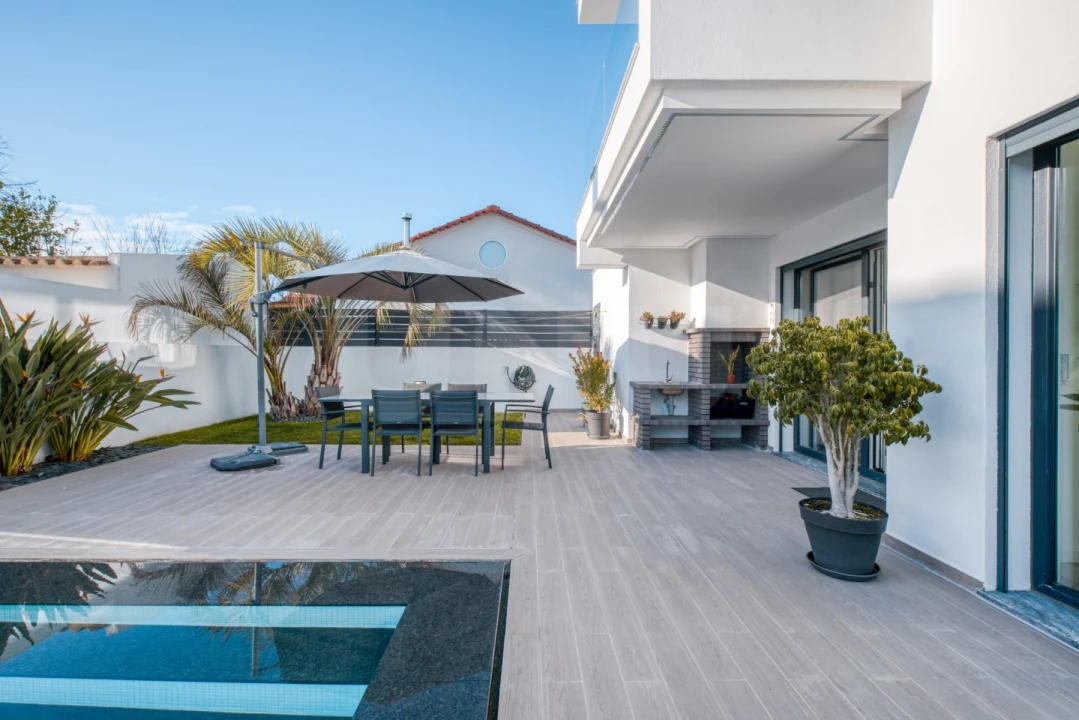 Moradia T4 para Venda em Charneca de Caparica e Sobreda Foto 11