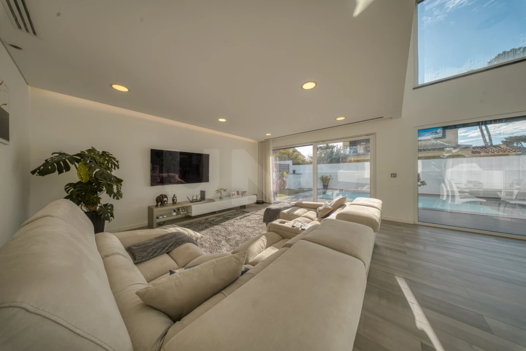 Moradia T4 para Venda em Charneca de Caparica e Sobreda Foto 29