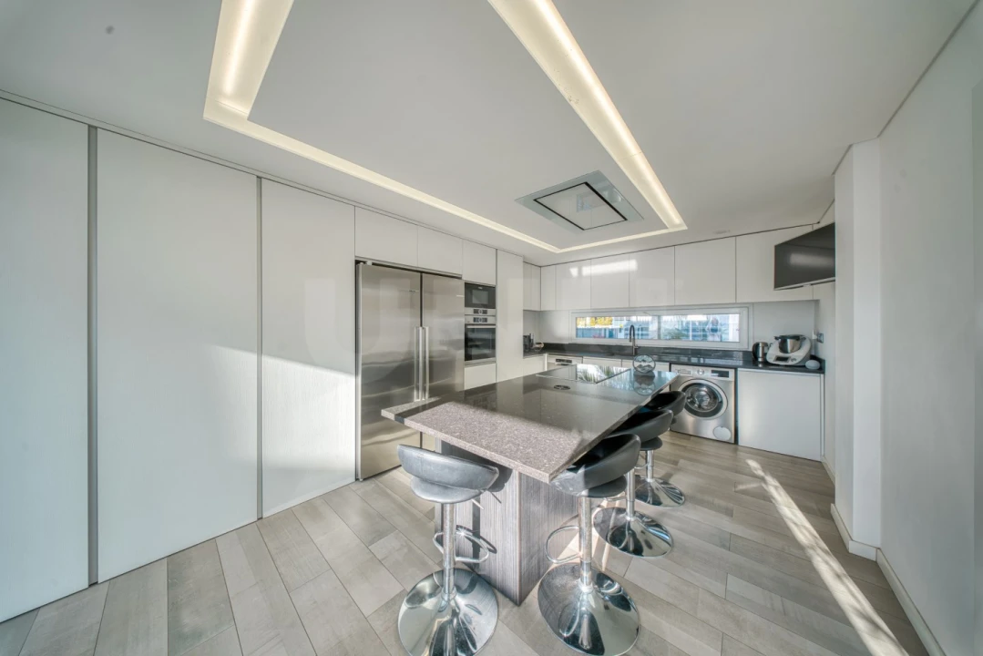 Moradia T4 para Venda em Charneca de Caparica e Sobreda Foto 39