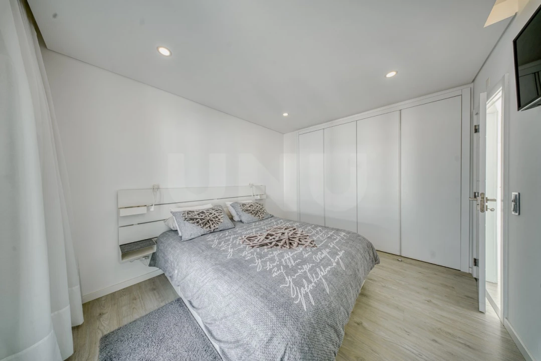 Moradia T4 para Venda em Charneca de Caparica e Sobreda Foto 64