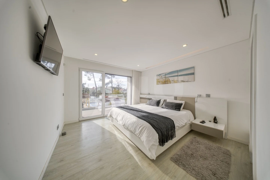 Moradia T4 para Venda em Charneca de Caparica e Sobreda Foto 68