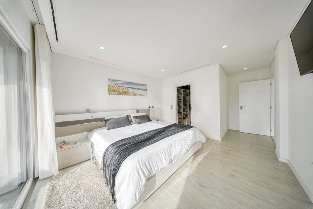 Moradia T4 para Venda em Charneca de Caparica e Sobreda Foto 70