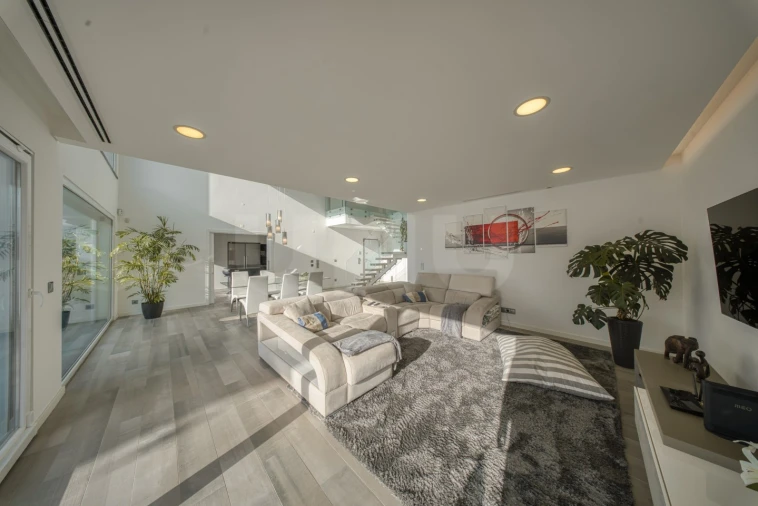 Moradia T4 para Venda em Charneca de Caparica e Sobreda Foto 19