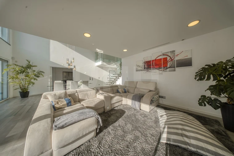 Moradia T4 para Venda em Charneca de Caparica e Sobreda Foto 23