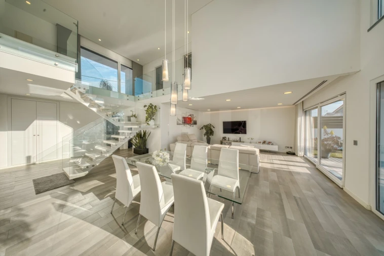 Moradia T4 para Venda em Charneca de Caparica e Sobreda Foto 26