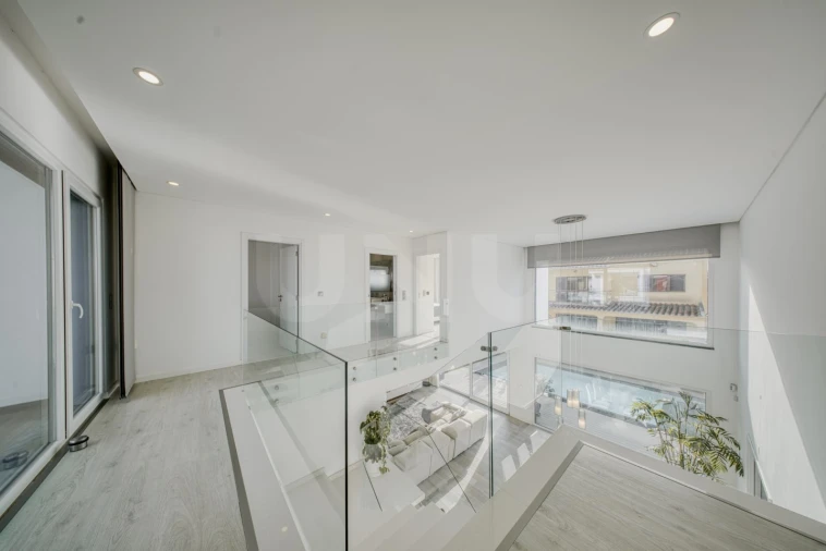 Moradia T4 para Venda em Charneca de Caparica e Sobreda Foto 55