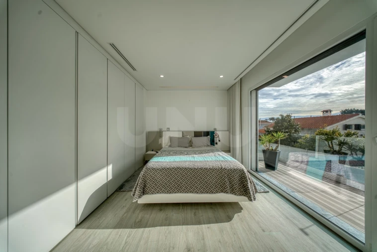 Moradia T4 para Venda em Charneca de Caparica e Sobreda Foto 56