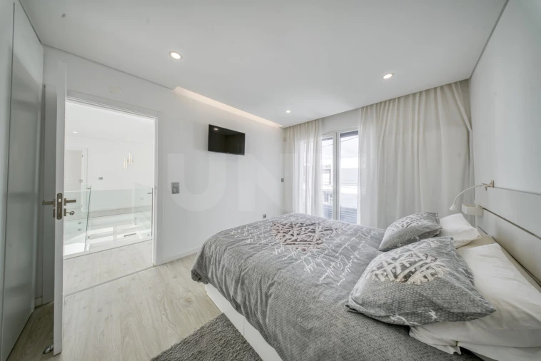 Moradia T4 para Venda em Charneca de Caparica e Sobreda Foto 63