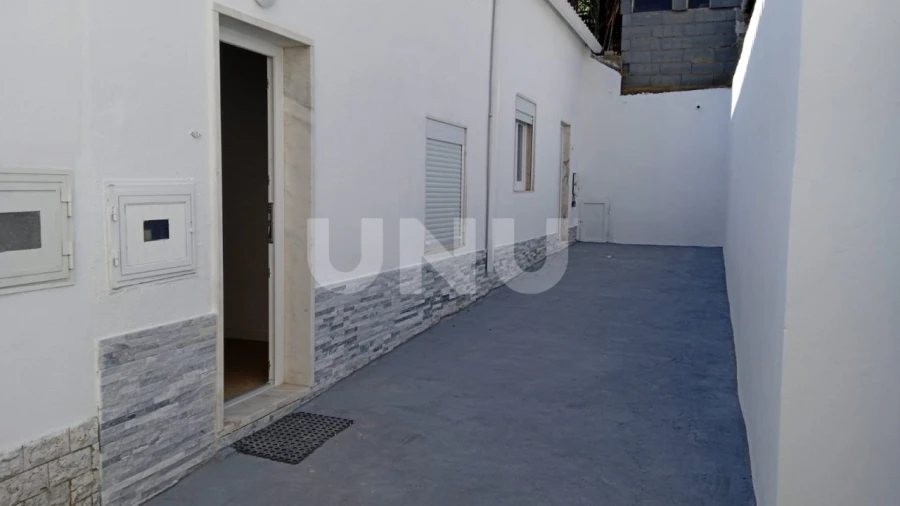 Moradia T9 para Venda em Ajuda Foto 1