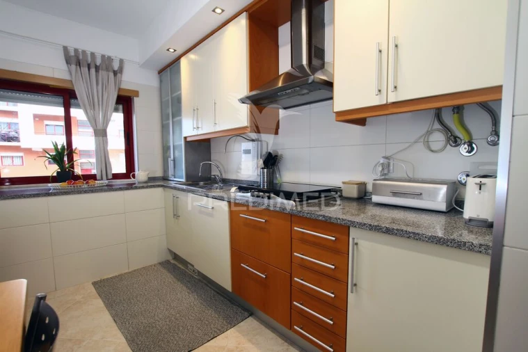 Apartamento T2 para Venda em Charneca de Caparica e Sobreda Foto 13