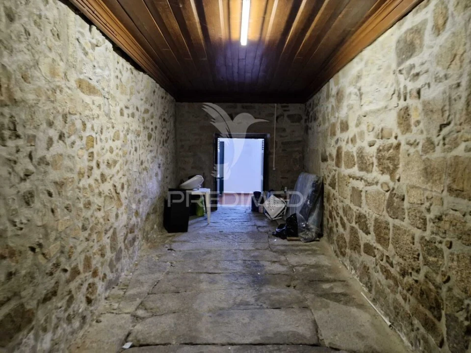 Moradia T7 para Venda em Fundão, Valverde, Donas, A. Joanes, A. Nova Cabo Foto 12