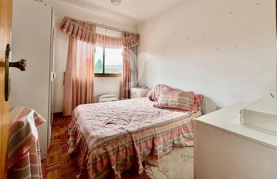 Apartamento T3 para Venda em Sande (São Martinho) Foto 12