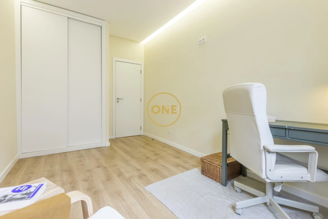 Apartamento T2 para Venda em União das Freguesias de Setúbal Foto 10