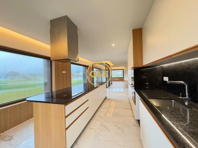 Apartamento T3 para Venda em Póvoa de Varzim, Beiriz e Argivai Foto 2