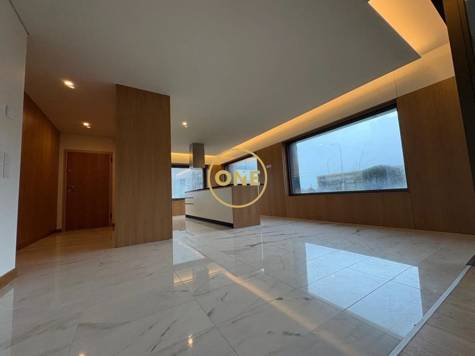 Apartamento T3 para Venda em Póvoa de Varzim, Beiriz e Argivai Foto 11