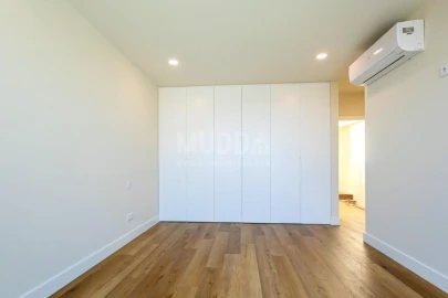 Moradia T4 para Venda em Aradas