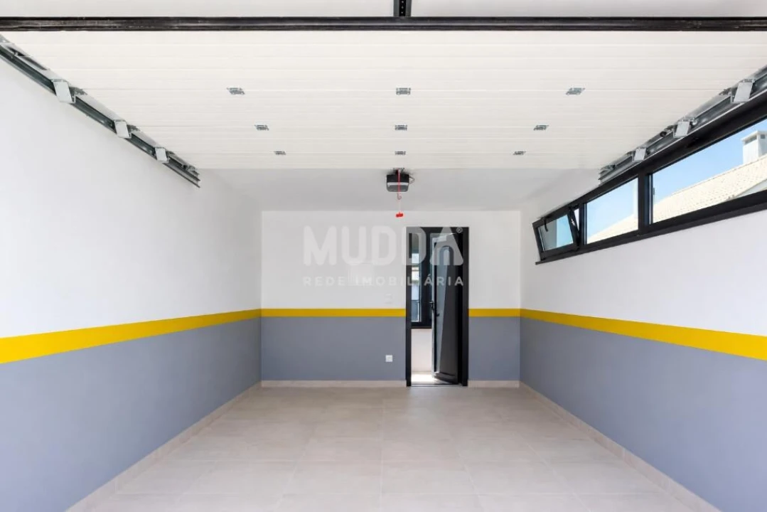 Moradia T4 para Venda em Aradas Foto 25