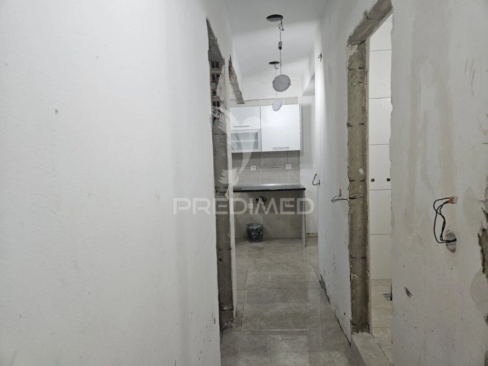 Apartamento T2 para Venda em Almada, Cova da Piedade, Pragal e Cacilhas Foto 3