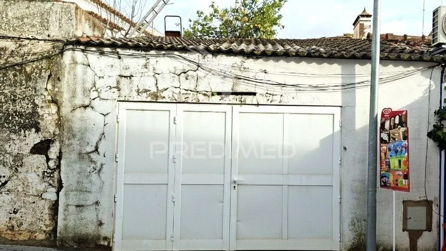 Garagem para Venda em Capelins (Santo Antonio)