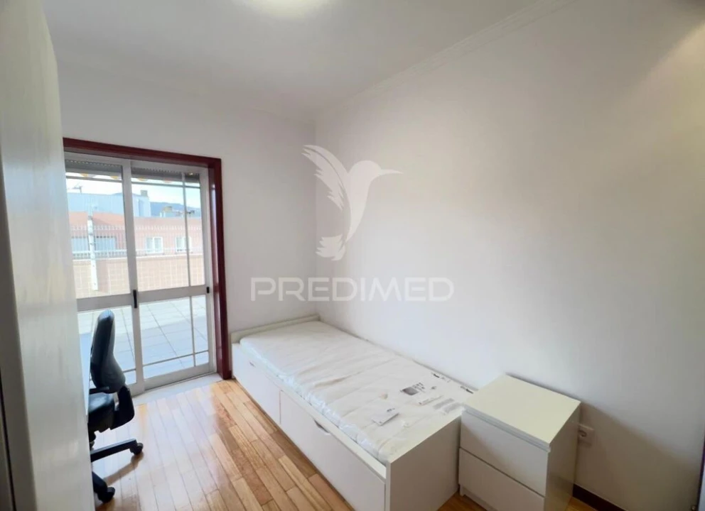 Apartamento T4 para Venda em Vila Nova de Famalicão e Calendário Foto 15