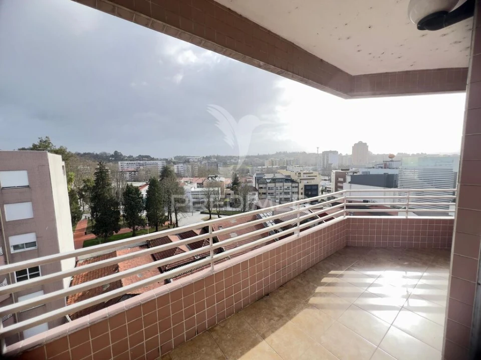 Apartamento T4 para Venda em Vila Nova de Famalicão e Calendário Foto 17