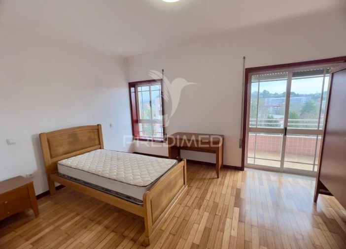 Apartamento T4 para Venda em Vila Nova de Famalicão e Calendário Foto 6
