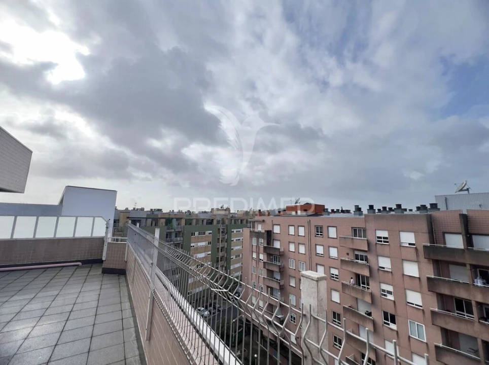 Apartamento T4 para Venda em Vila Nova de Famalicão e Calendário Foto 3