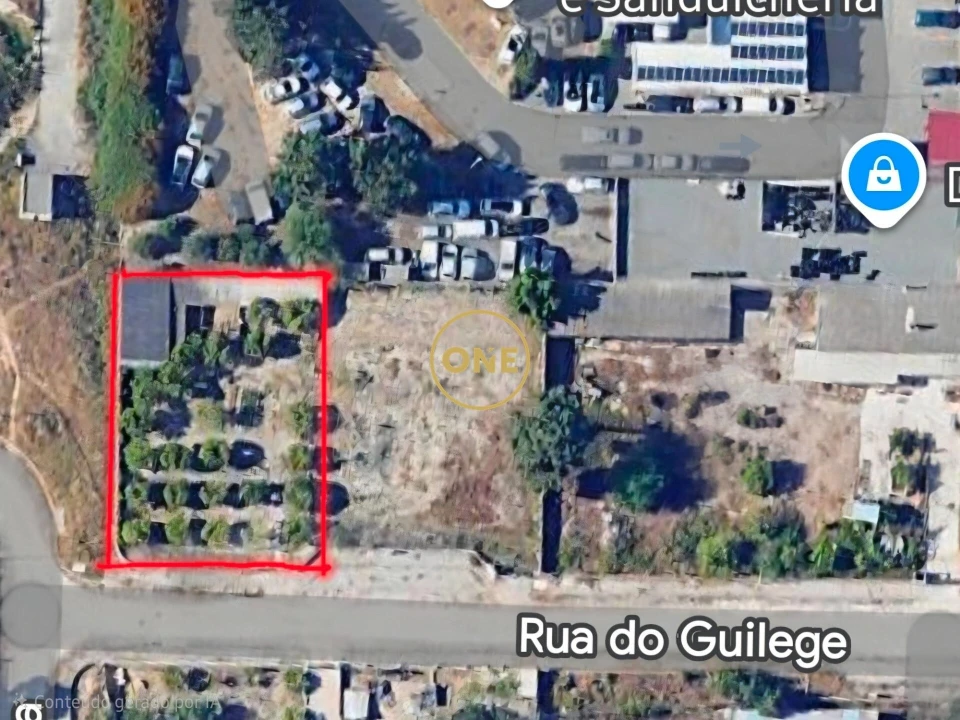 Terreno para Venda em Quinta do Conde Foto 1