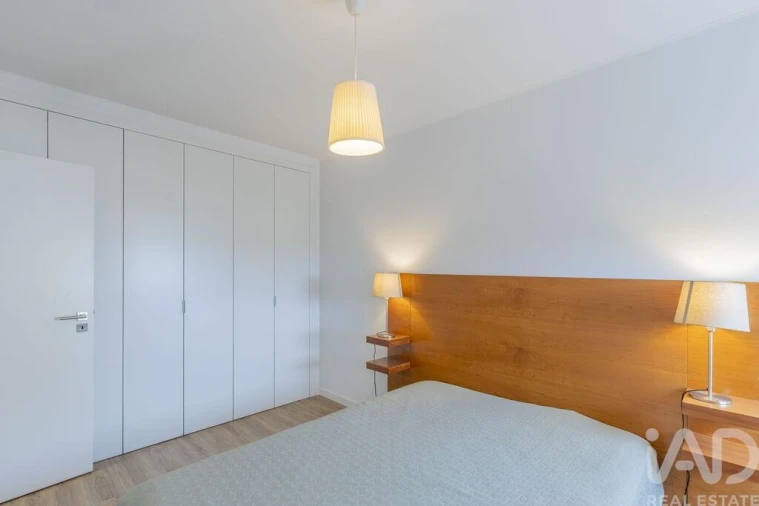 Apartamento T2 para Arrendamento em Lumiar Foto 20