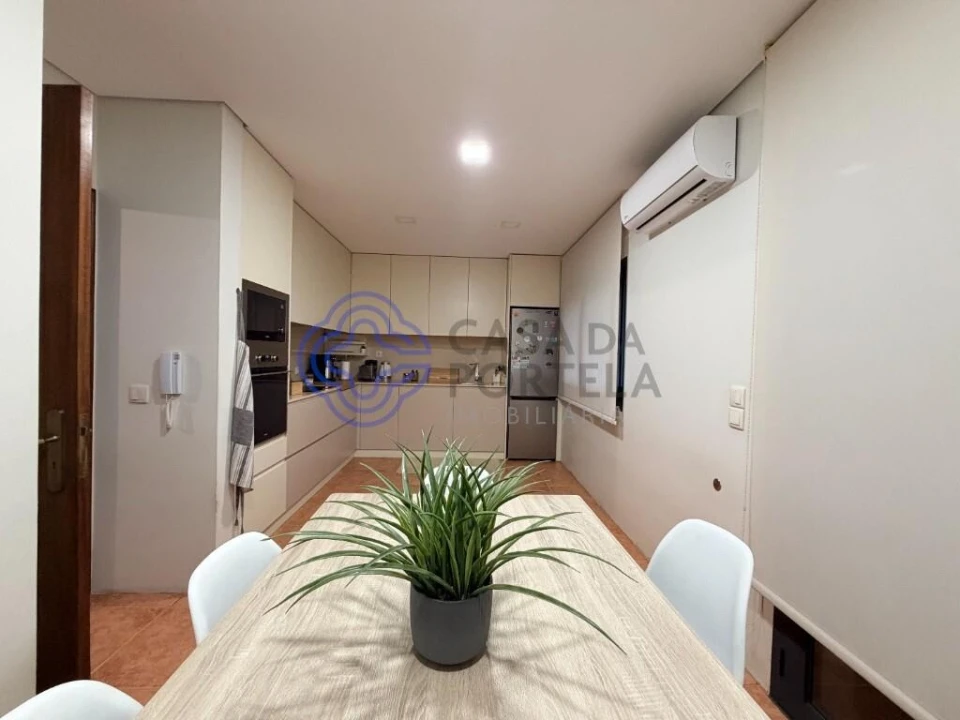 Moradia T4 para Venda em Campo e Sobrado Foto 5