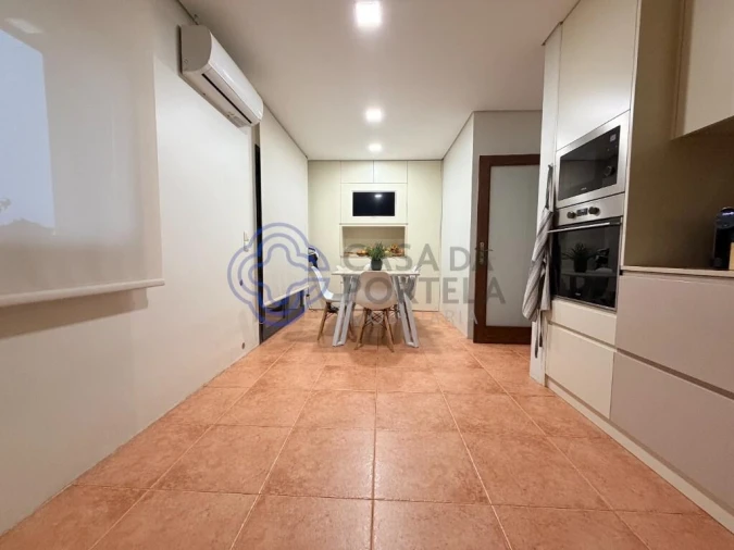 Moradia T4 para Venda em Campo e Sobrado Foto 4