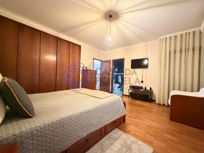 Moradia T4 para Venda em Campo e Sobrado Foto 17