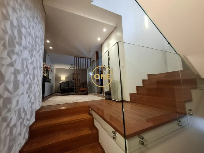 Moradia T3 para Venda em Folgosa Foto 4