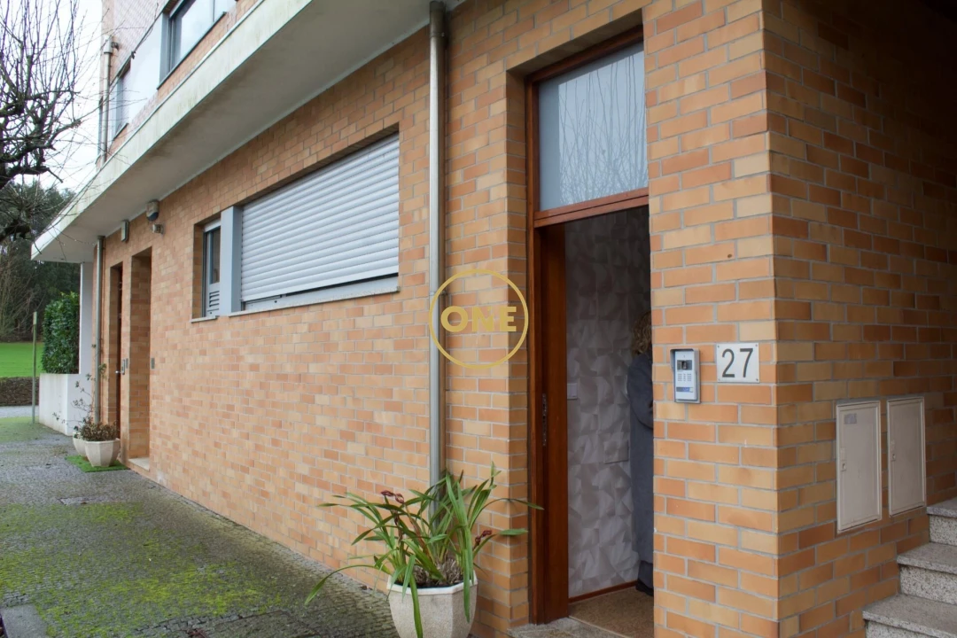 Moradia T3 para Venda em Folgosa Foto 2