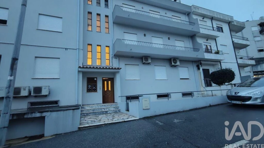 Apartamento T3 para Venda em Arca e Ponte de Lima Foto 2