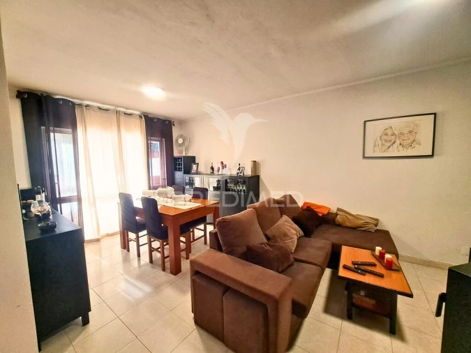 Apartamento T3 para Venda em Paderne Foto 4