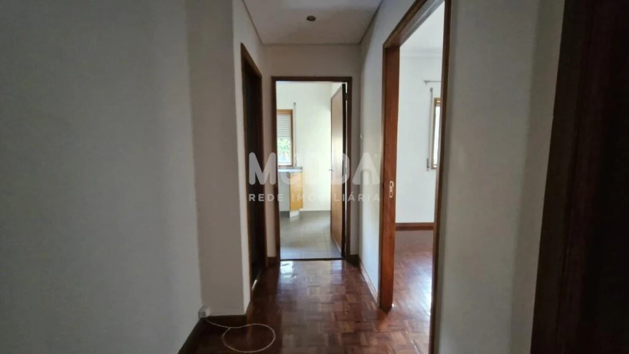 Apartamento T4 para Venda em O. Azeméis, Riba-Ul, Ul, Macinhata Seixa, Madail Foto 12