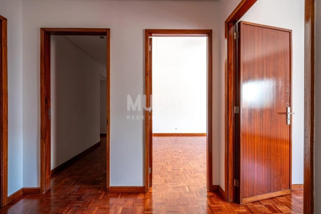 Apartamento T4 para Venda em O. Azeméis, Riba-Ul, Ul, Macinhata Seixa, Madail Foto 9