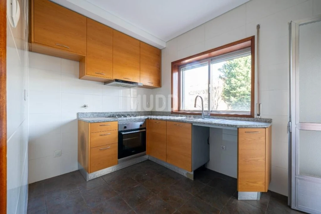 Apartamento T4 para Venda em O. Azeméis, Riba-Ul, Ul, Macinhata Seixa, Madail Foto 15