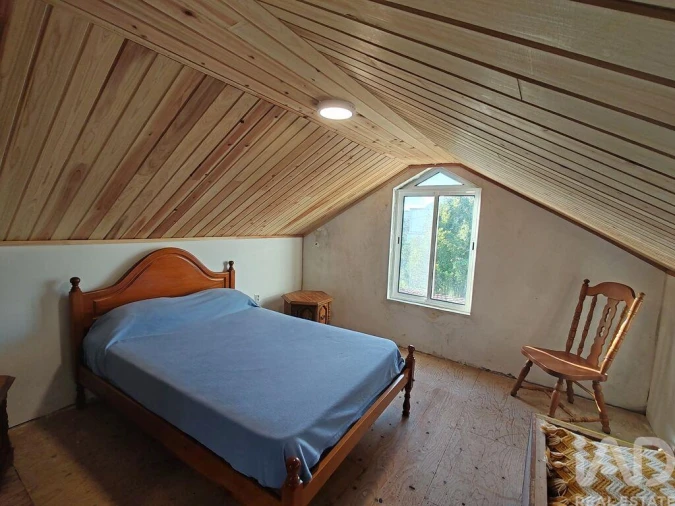 Moradia T5 para Venda em Lajes do Pico Foto 19