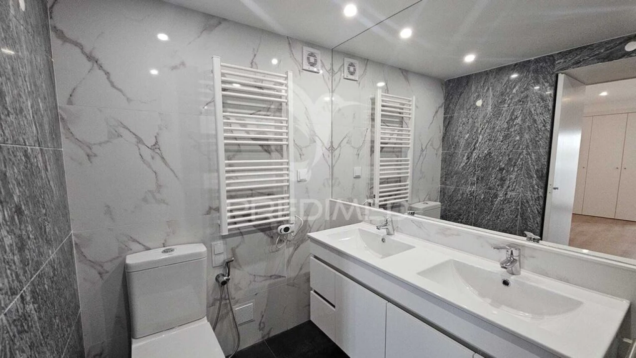 Apartamento T2 para Venda em Cascais e Estoril Foto 14