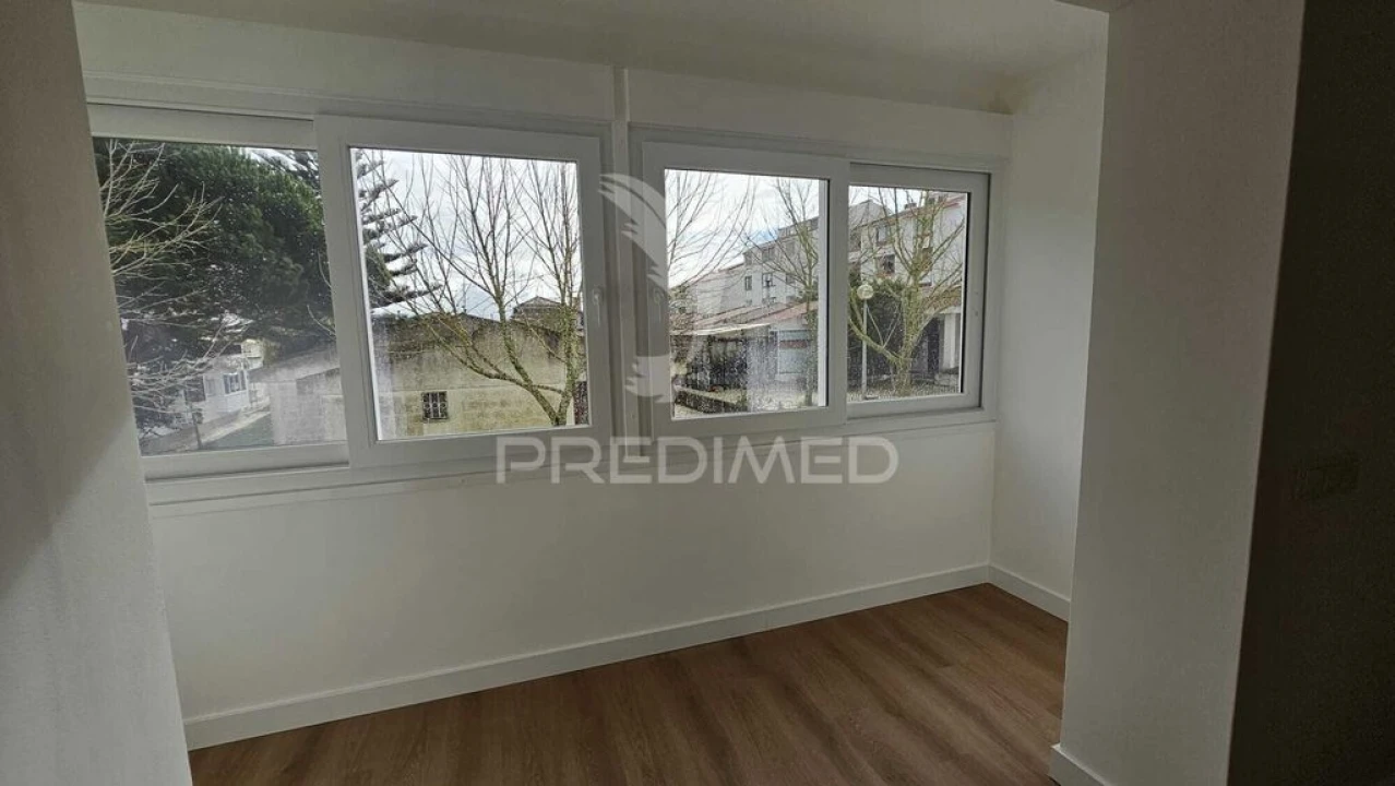 Apartamento T2 para Venda em Cascais e Estoril Foto 10