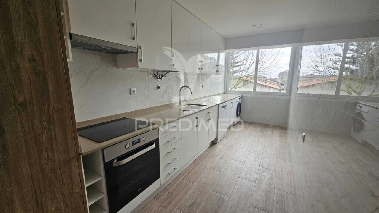 Apartamento T2 para Venda em Cascais e Estoril Foto 6