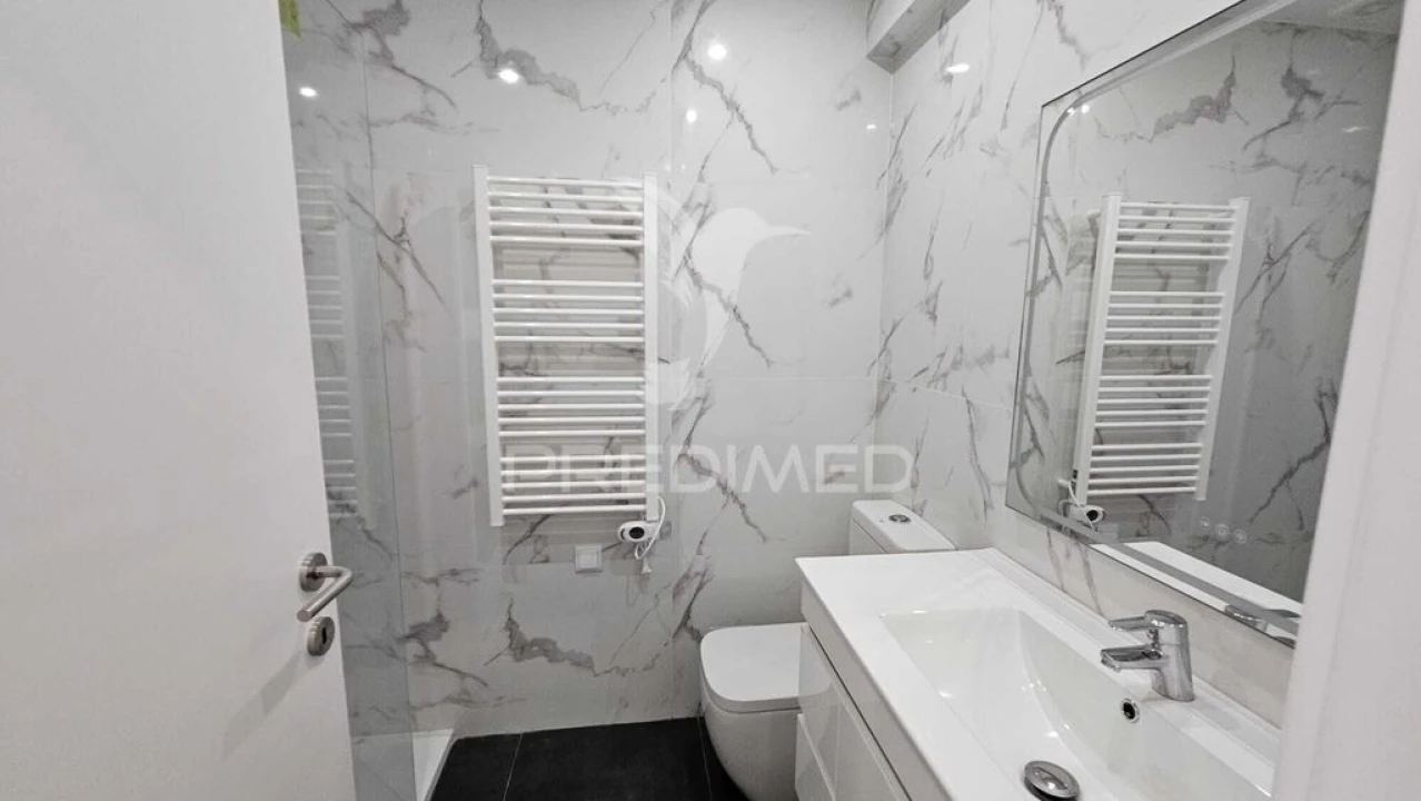 Apartamento T2 para Venda em Cascais e Estoril Foto 5