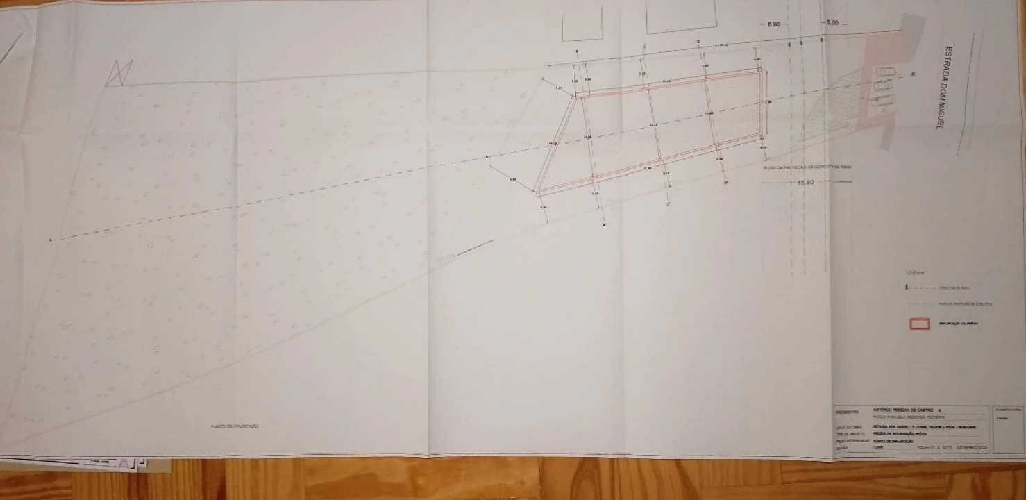 Terreno para Venda em Fânzeres e São Pedro da Cova Foto 8
