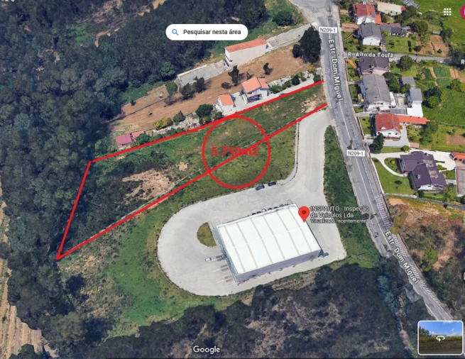 Terreno para Venda em Fânzeres e São Pedro da Cova Foto 1